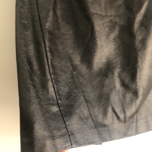 H&M Faux Leather Mini Skirt - Picture 3 of 14
